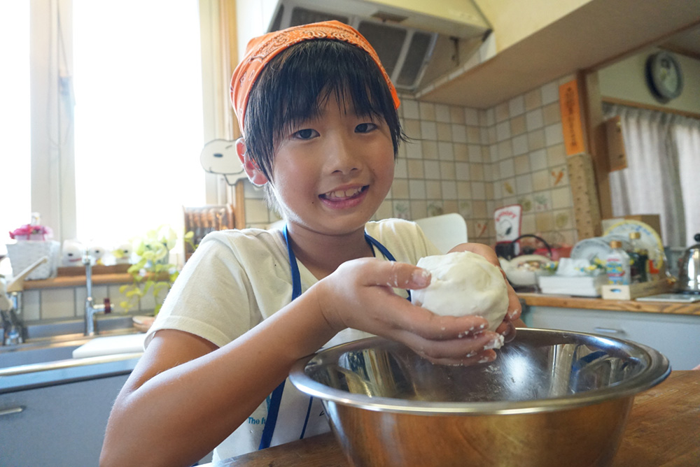 生地をつくる　米粉ピザ　レシピ　栃木県　郷土料理