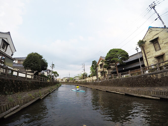 川から見る街並み　蔵の街SUP　栃木市　とちぎのしゅし