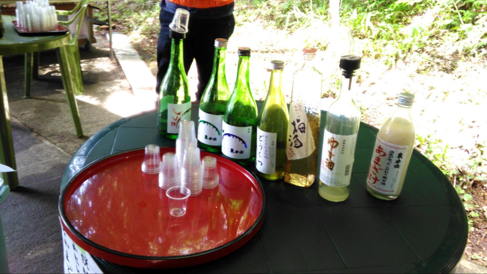 栃木県　那須烏山市　どうくつ酒蔵　島崎酒造　日本酒　貯蔵して熟成中　試飲もできる
